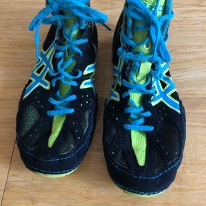 ASICS Cael v6.0 wrestling shoes
